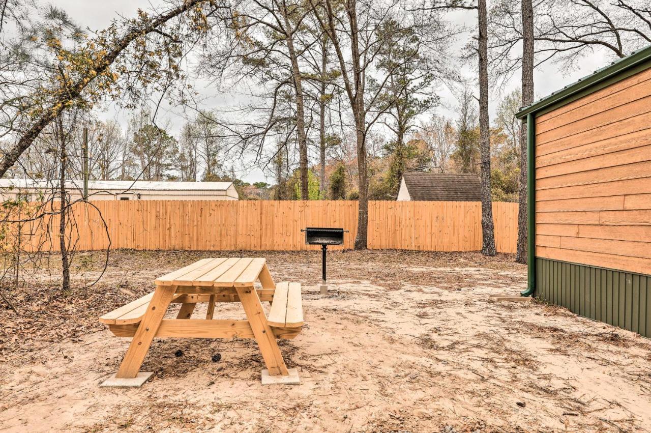 Charming New Bern Log Cabin - Pets Welcome! Екстер'єр фото